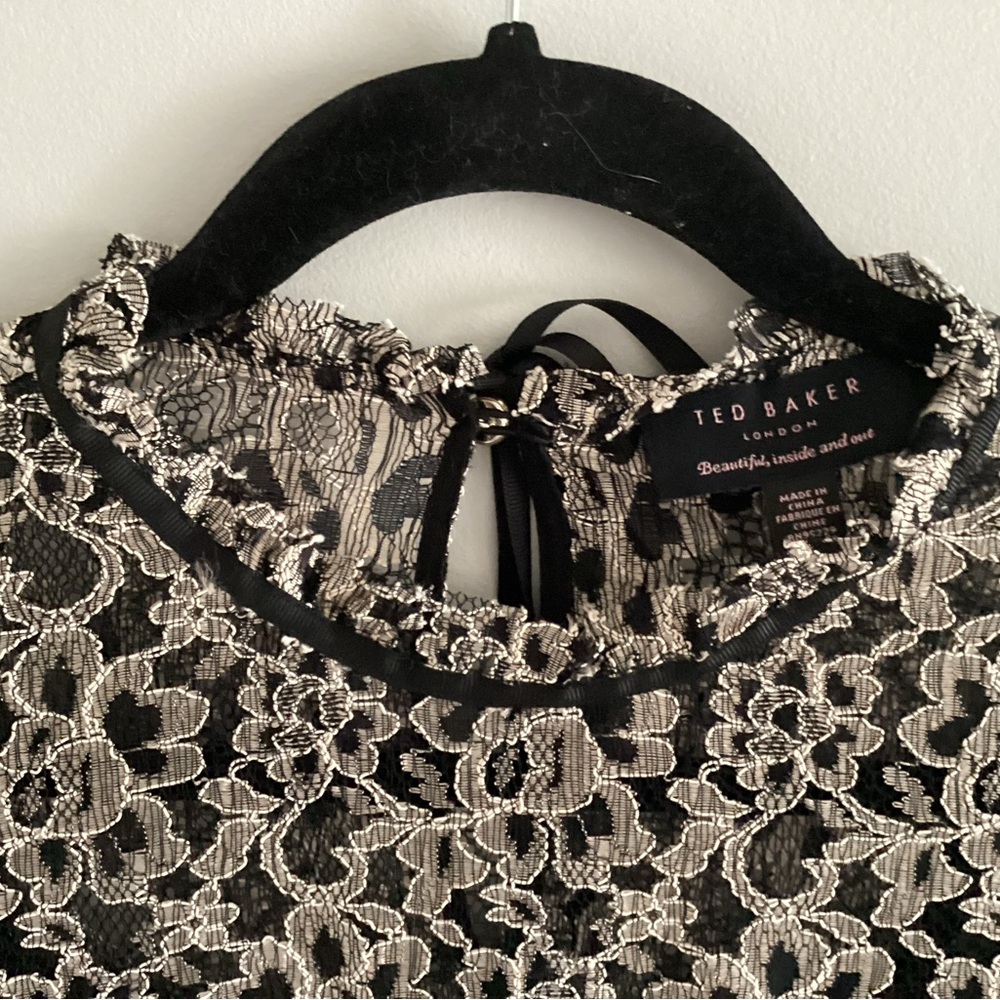 Ted Baker London Nomina Black/GreyishGold Lace Blouse, Size S